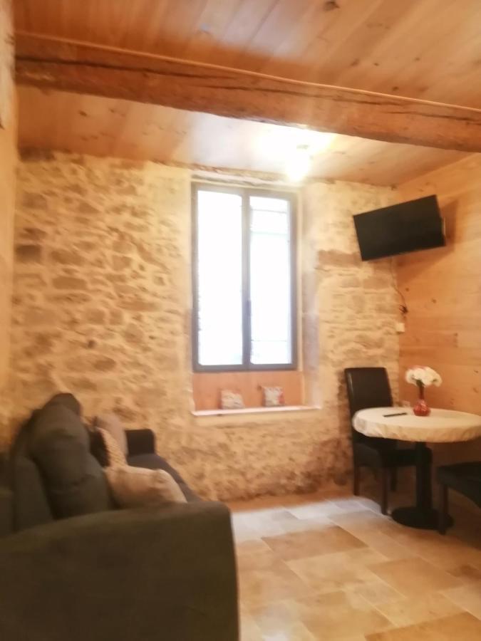 Studio au centre ville de Carcassonne Esterno foto